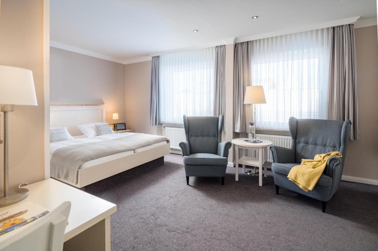 Akzent Hotel Dorn Бюзум Экстерьер фото
